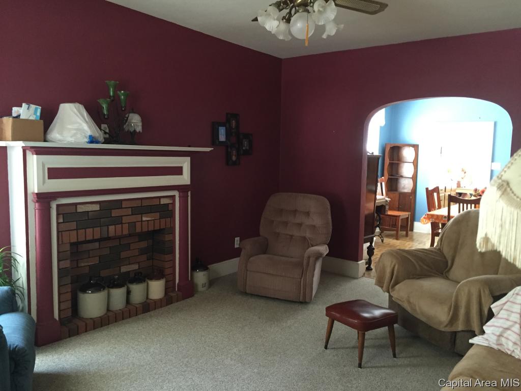 1229 North 6th Street Springfield, IL 62702 - Photo 6 of 19