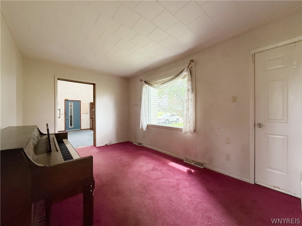 5389 Keck Road Lockport Town, NY 14094 - Photo 16 of 30