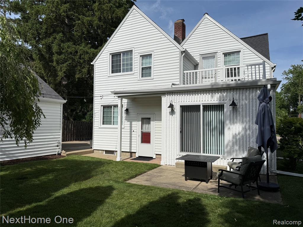 734-736 Briarcliff Road Jackson, MI 49203 - Photo 4 of 30