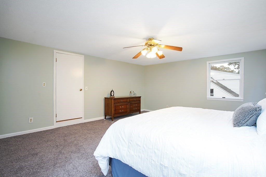645 Allen Street Springfield, MA 01118 - Photo 21 of 29