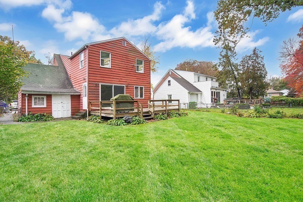 645 Allen Street Springfield, MA 01118 - Photo 24 of 29