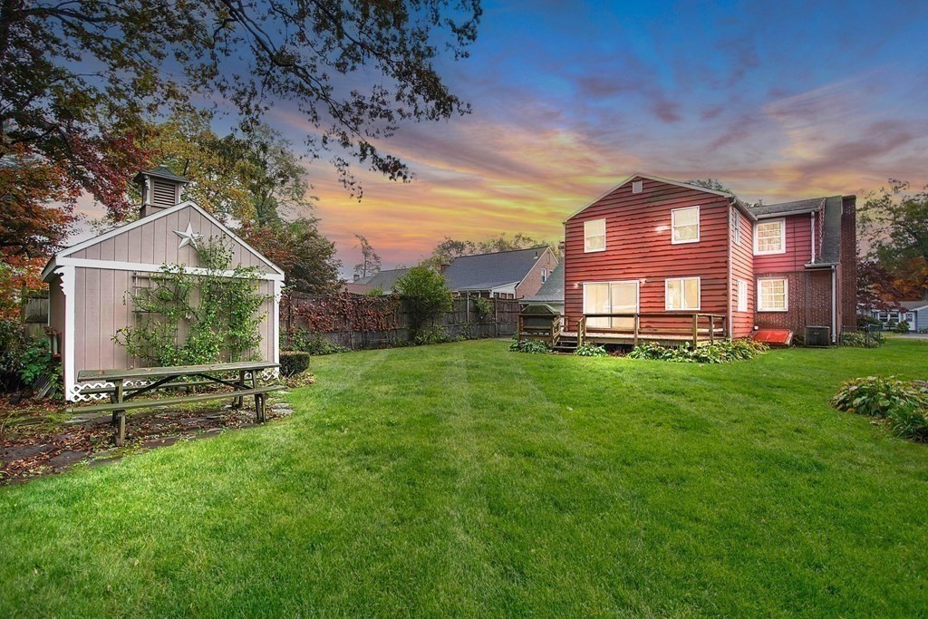 645 Allen Street Springfield, MA 01118 - Photo 28 of 29