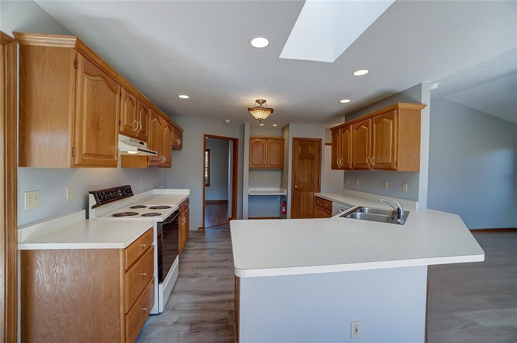 7881 Kings Ridge Circle Fairborn, OH 45324 - Photo 11 of 44