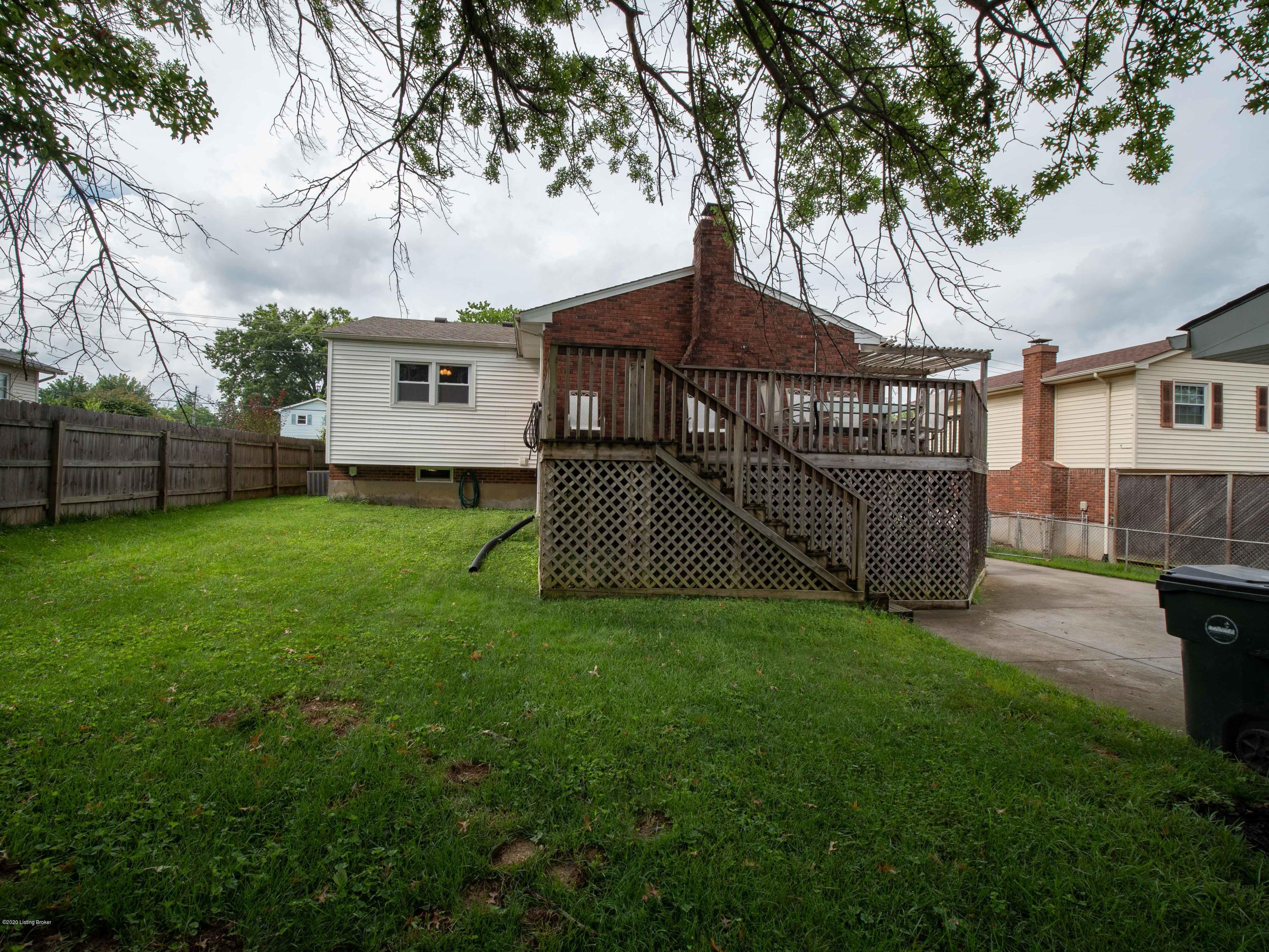 10202 St Rene Road Louisville, KY 40299 - Photo 66 of 66 10202 Saint Rene Road (29 of 95)