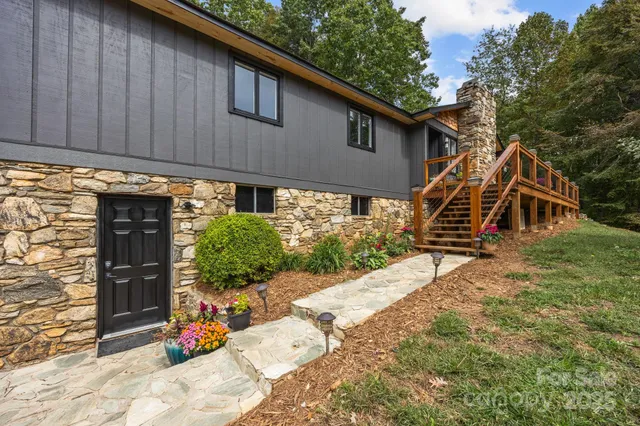 $750,000 | 263 Morgan Branch Road, Leicester, NC 28748