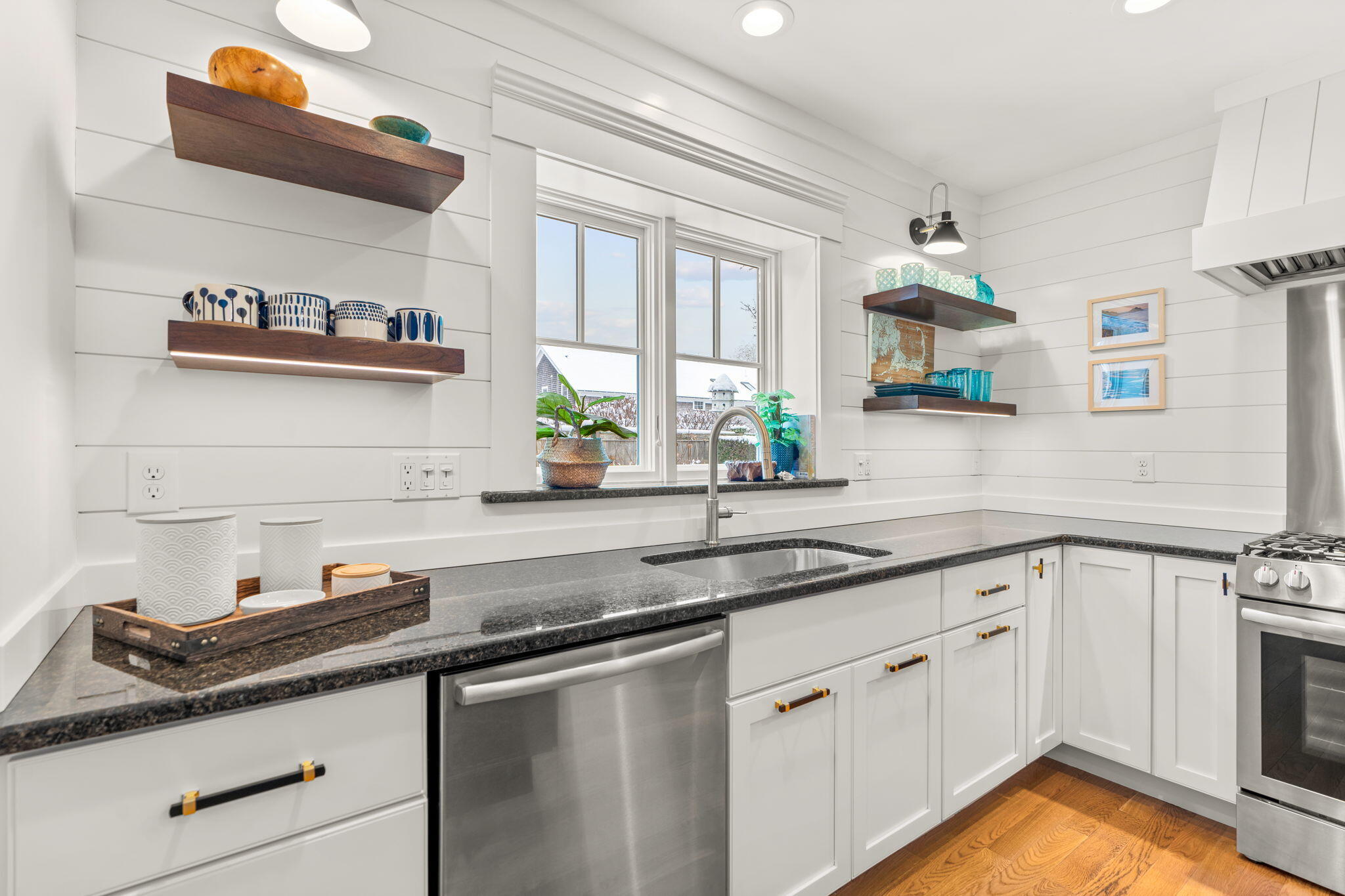 4 Old Dock Road, Unit 3BU West Falmouth, MA 02540 - Photo 10 of 43 Kitchen