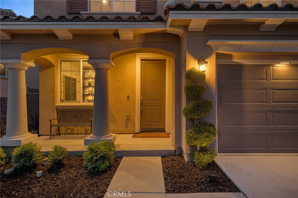 11824 Stonefield Drive Corona, CA 92883 - Photo 4 of 66