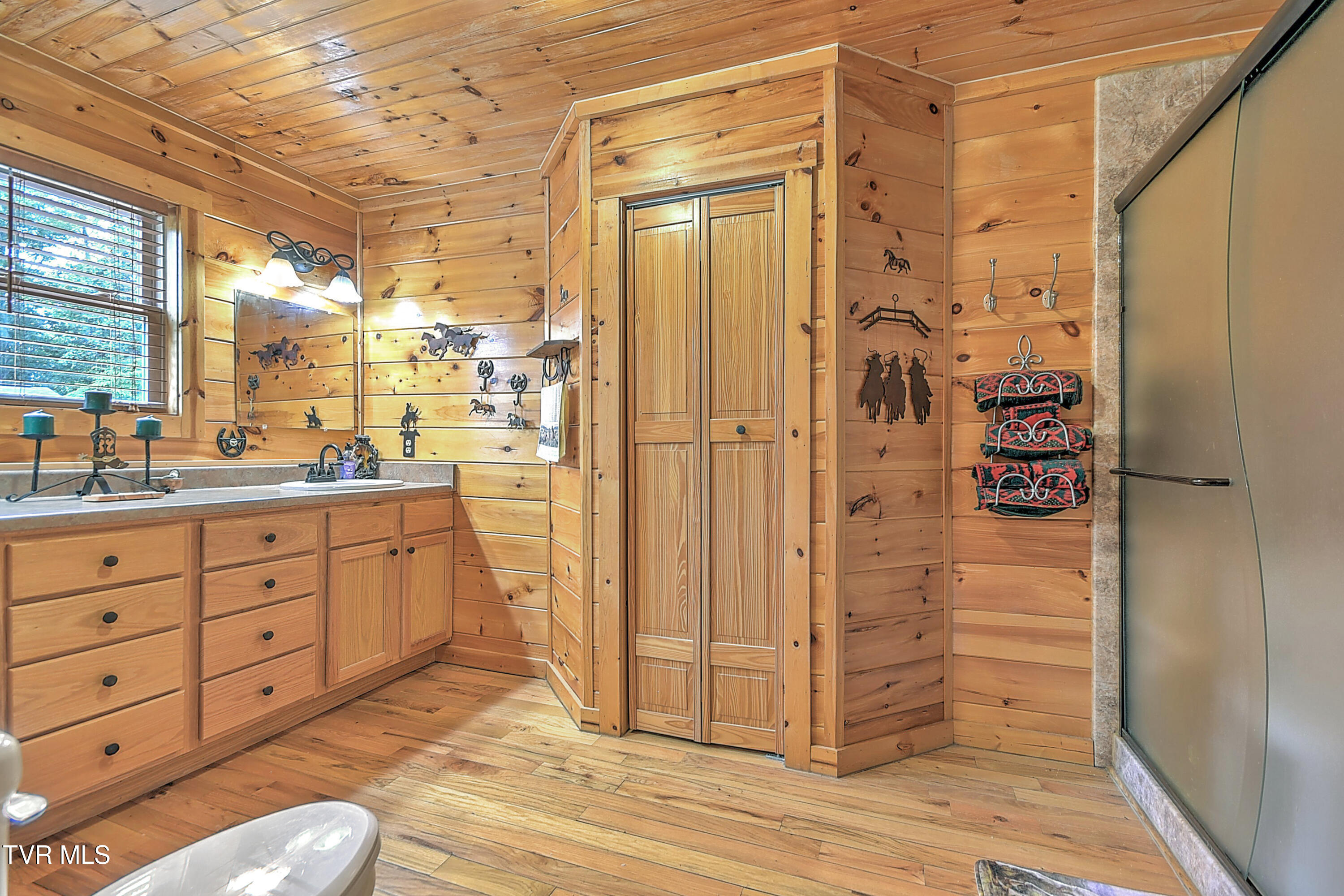 1374 West Allens Bridge Road Greeneville, TN 37743 - Photo 31 of 96 1374 W Allens Bridge EH-31