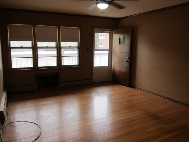 1905 Parkside Drive, Unit 1C Park Ridge, IL 60068 - Photo 2 of 9