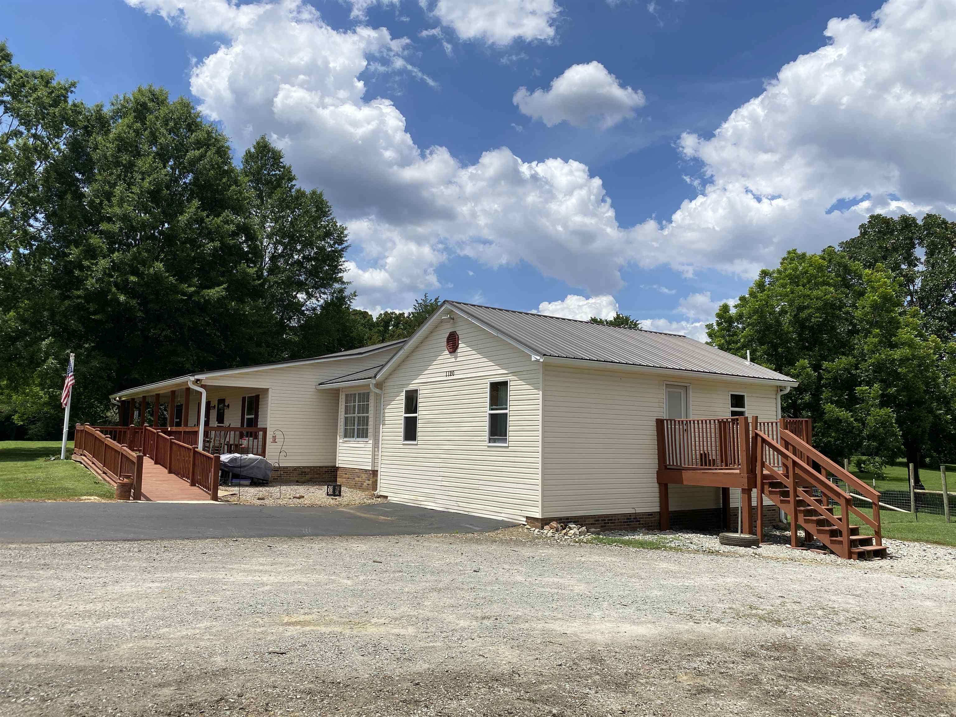 1120 Jot Em Down Road Morris Chapel, TN 38361 - Photo 12 of 40