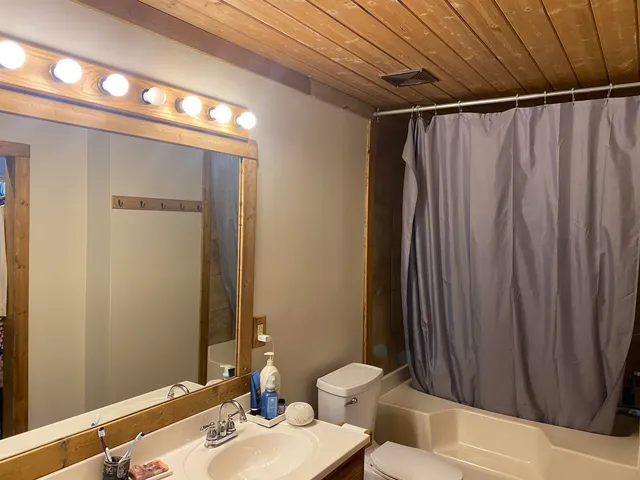 $449,000 | 1120 Jot Em Down Road, Morris Chapel, TN 38361