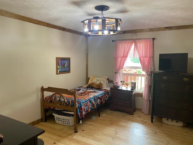 $449,000 | 1120 Jot Em Down Road, Morris Chapel, TN 38361