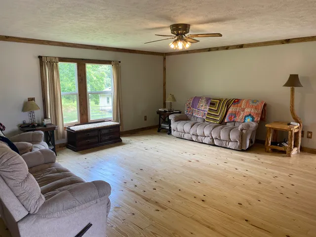 $449,000 | 1120 Jot Em Down Road, Morris Chapel, TN 38361