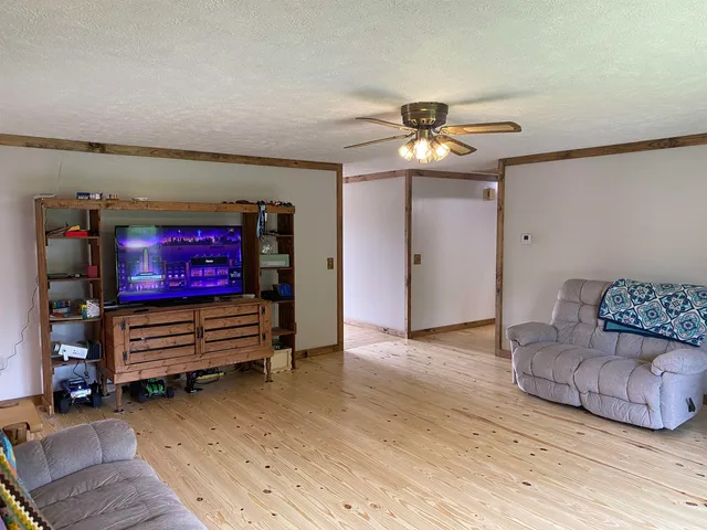 $449,000 | 1120 Jot Em Down Road, Morris Chapel, TN 38361