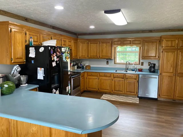 $449,000 | 1120 Jot Em Down Road, Morris Chapel, TN 38361