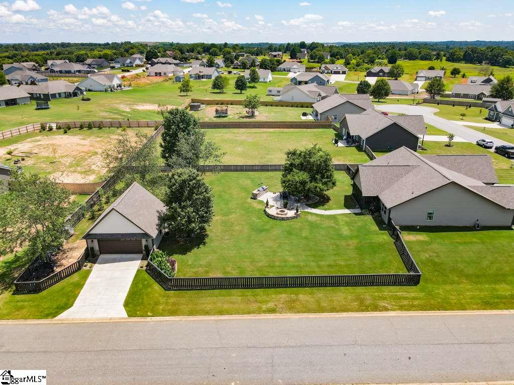 403 Braeburn Fields Inman, SC 29349 - Photo 34 of 36