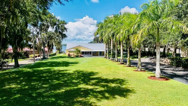 $995,000 | 131 Sunset Terrace, Lake Placid, FL 33852