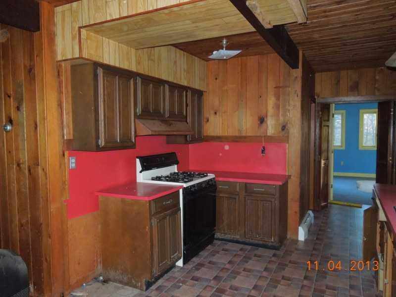 7 Appletree Lane Wells, ME 04090 - Photo 7 of 11 Kitchen.