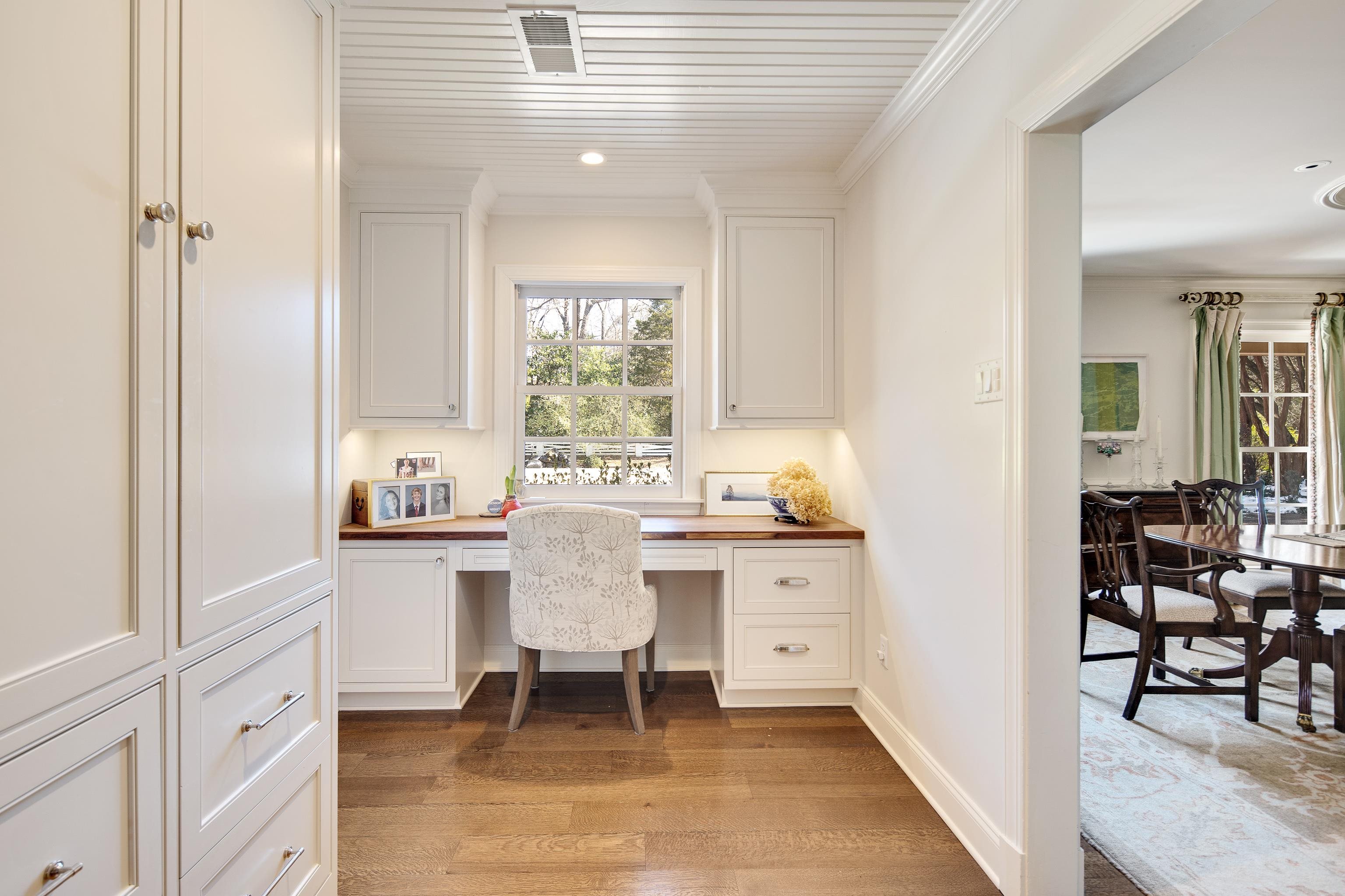 45 Norwal Road Memphis, TN 38117 - Photo 20 of 37 a view of a dining room with furniture