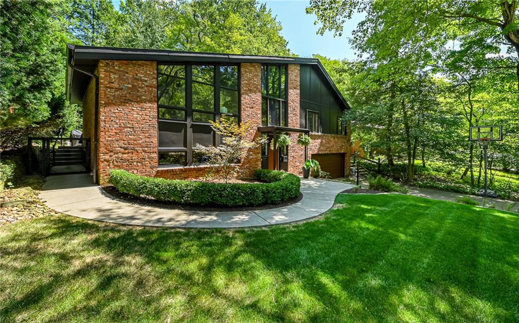 2310 Marbury Road Pittsburgh, PA 15221 - Photo 31 of 36 Gallery Image 31