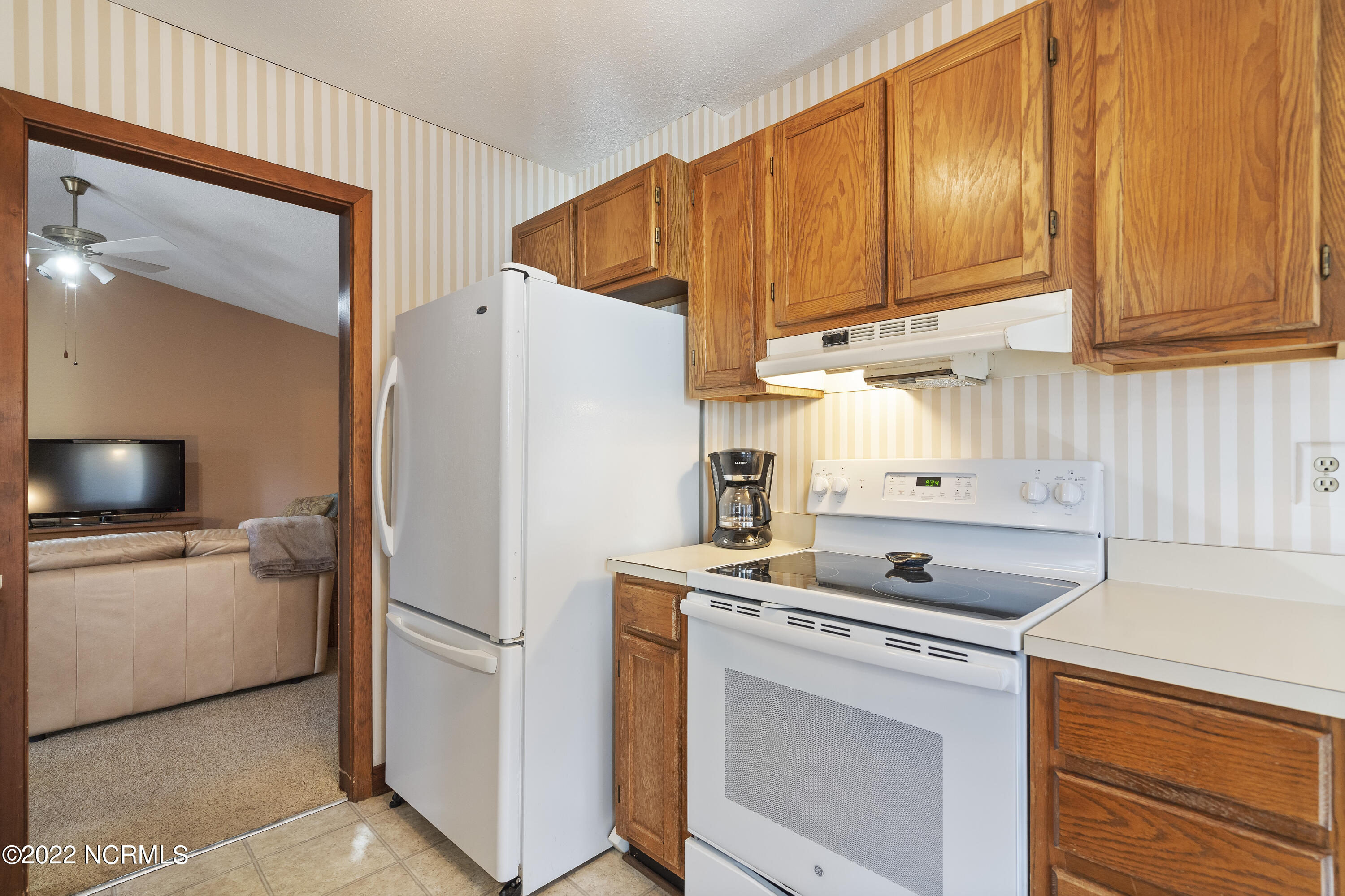 549 Hidden Valley Road Wilmington, NC 28409 - Photo 19 of 83 16_DSC07547