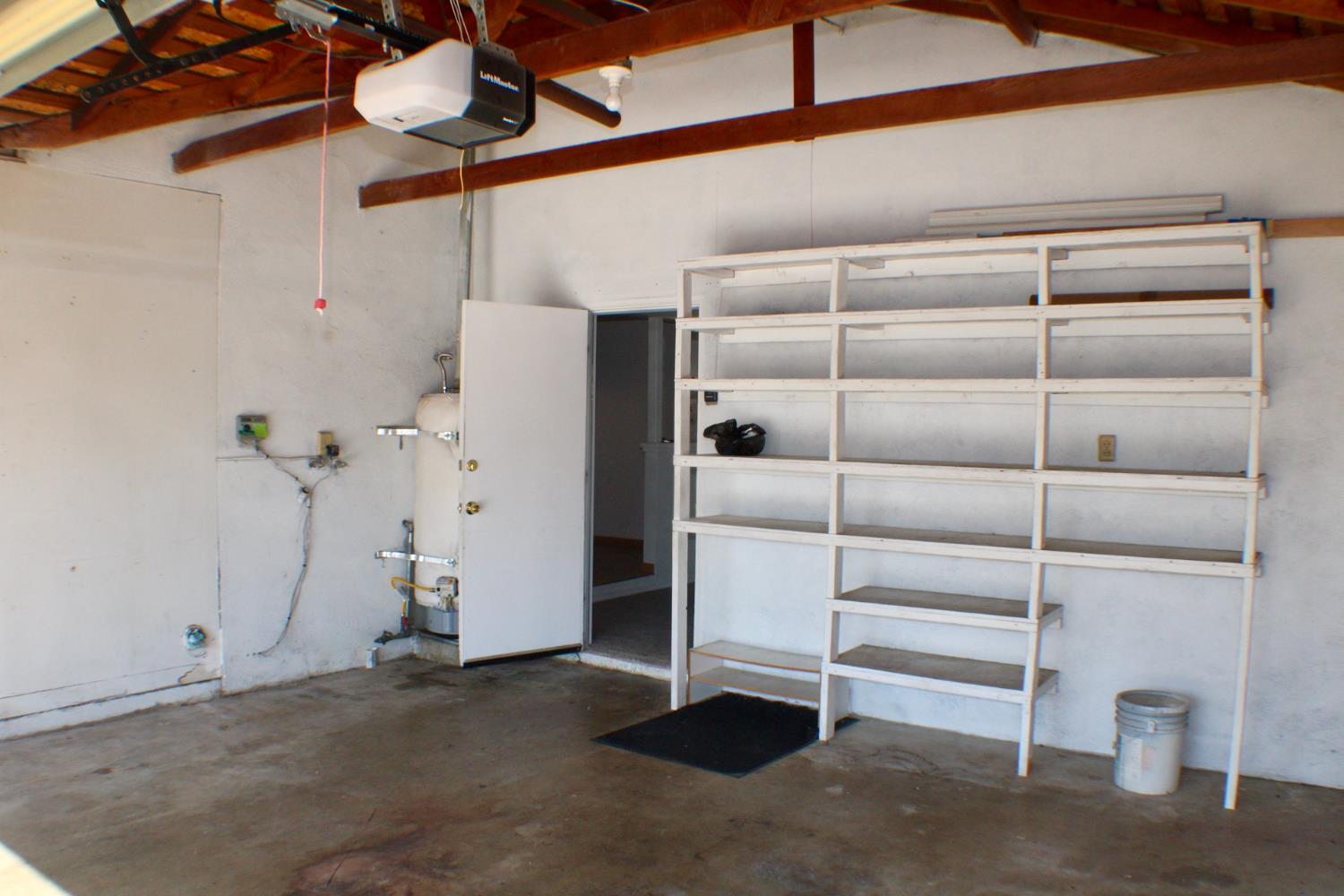 881 West Rialto Avenue Clovis, CA 93612 - Photo 25 of 25 a view of a room with shelves