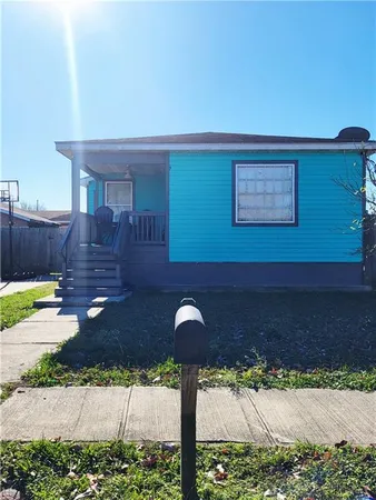 $1,950 | 5966 Dreux Avenue, New Orleans, LA 70126