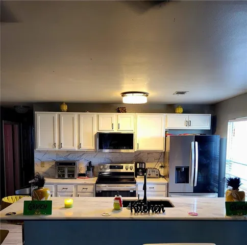 $2,000 | 5966 Dreux Avenue, New Orleans, LA 70126