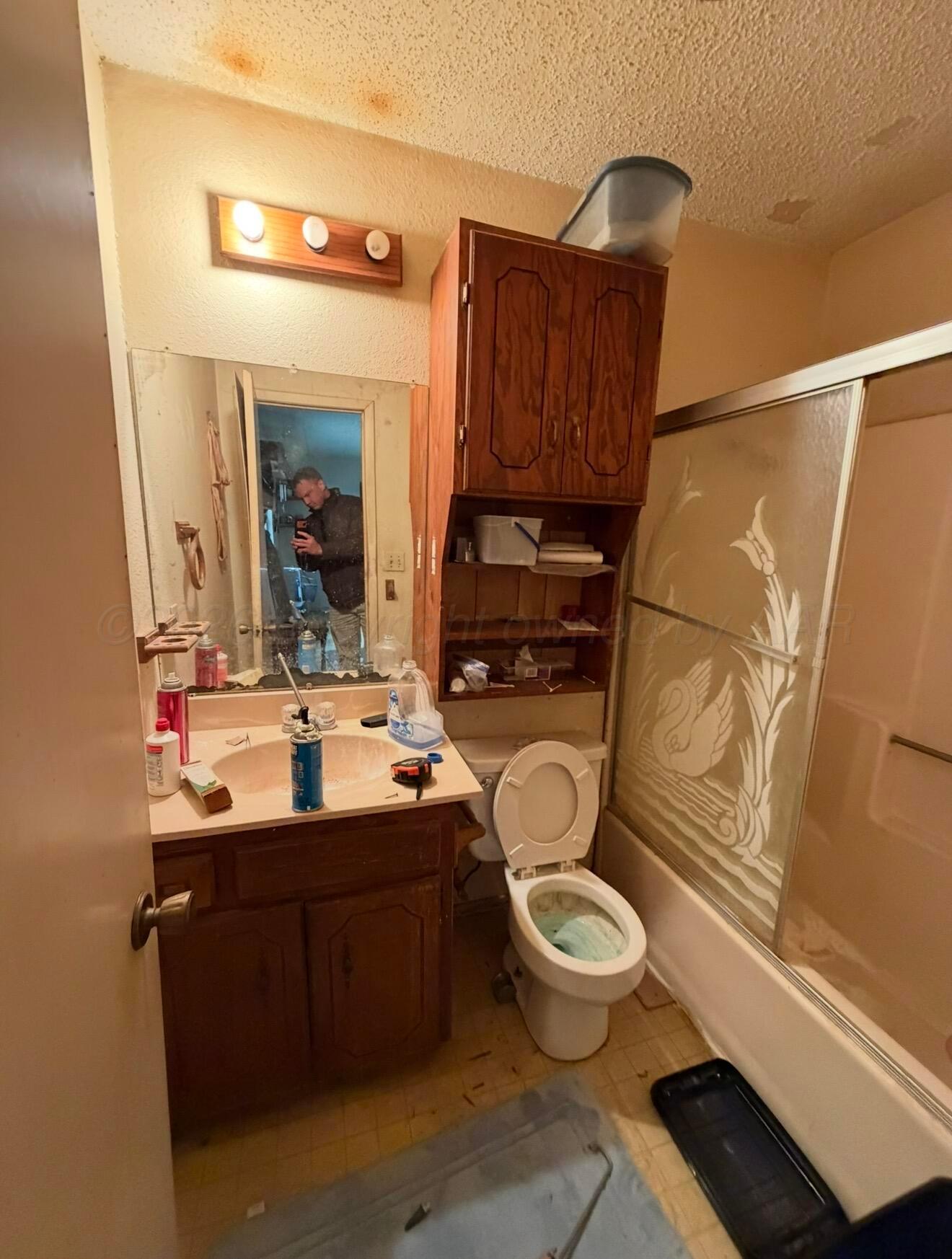 14120 Pullman Road Amarillo, TX 79118 - Photo 16 of 27 Main Bathroom