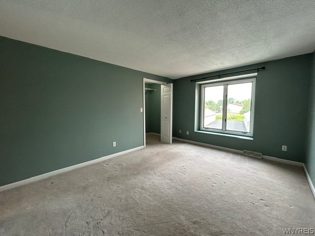 91 Tralee Terrace Amherst, NY 14051 - Photo 18 of 32