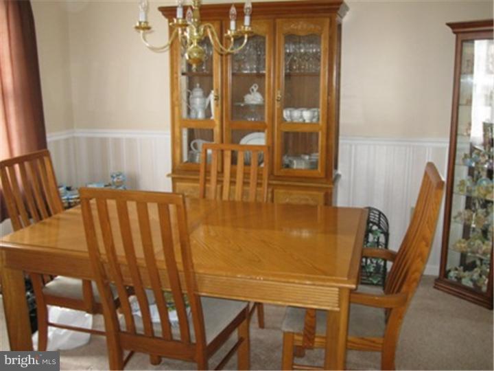2902 Daniel Drive Sinking Spring, PA 19608 - Photo 5 of 24 a view of a dining room with furniture