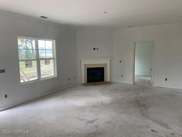 1304 Lt Congleton Road Wilmington, NC 28409 - Photo 5 of 8 98 family