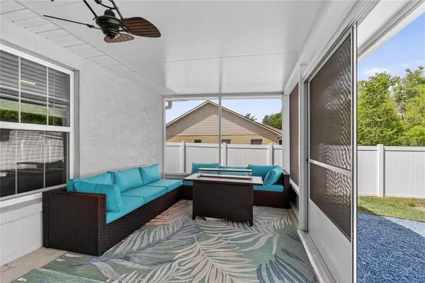 $299,900 | 9343 Southeast 152nd Place, Summerfield, FL 34491