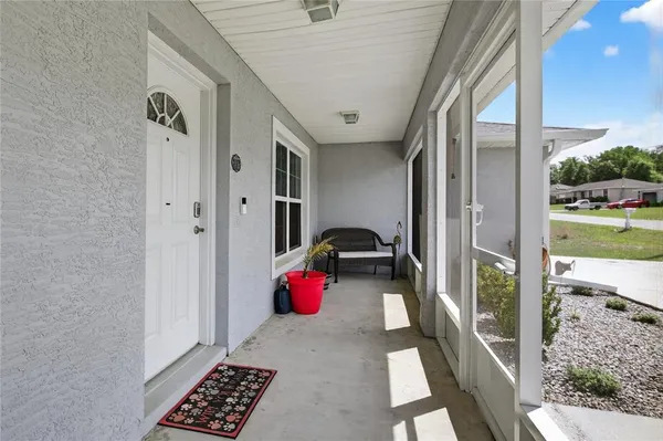 $299,900 | 9343 Southeast 152nd Place, Summerfield, FL 34491