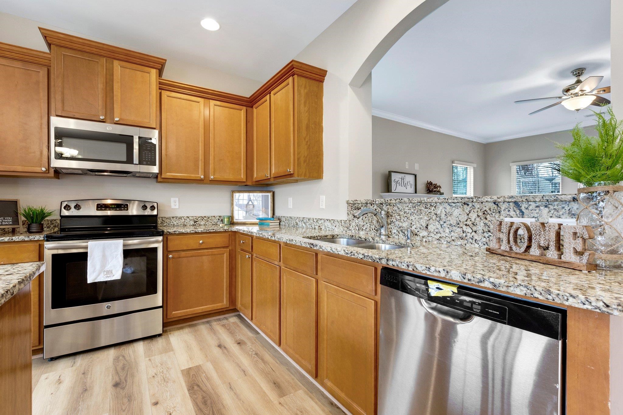 463 Lynnell Way Moore, SC 29369 - Photo 10 of 33