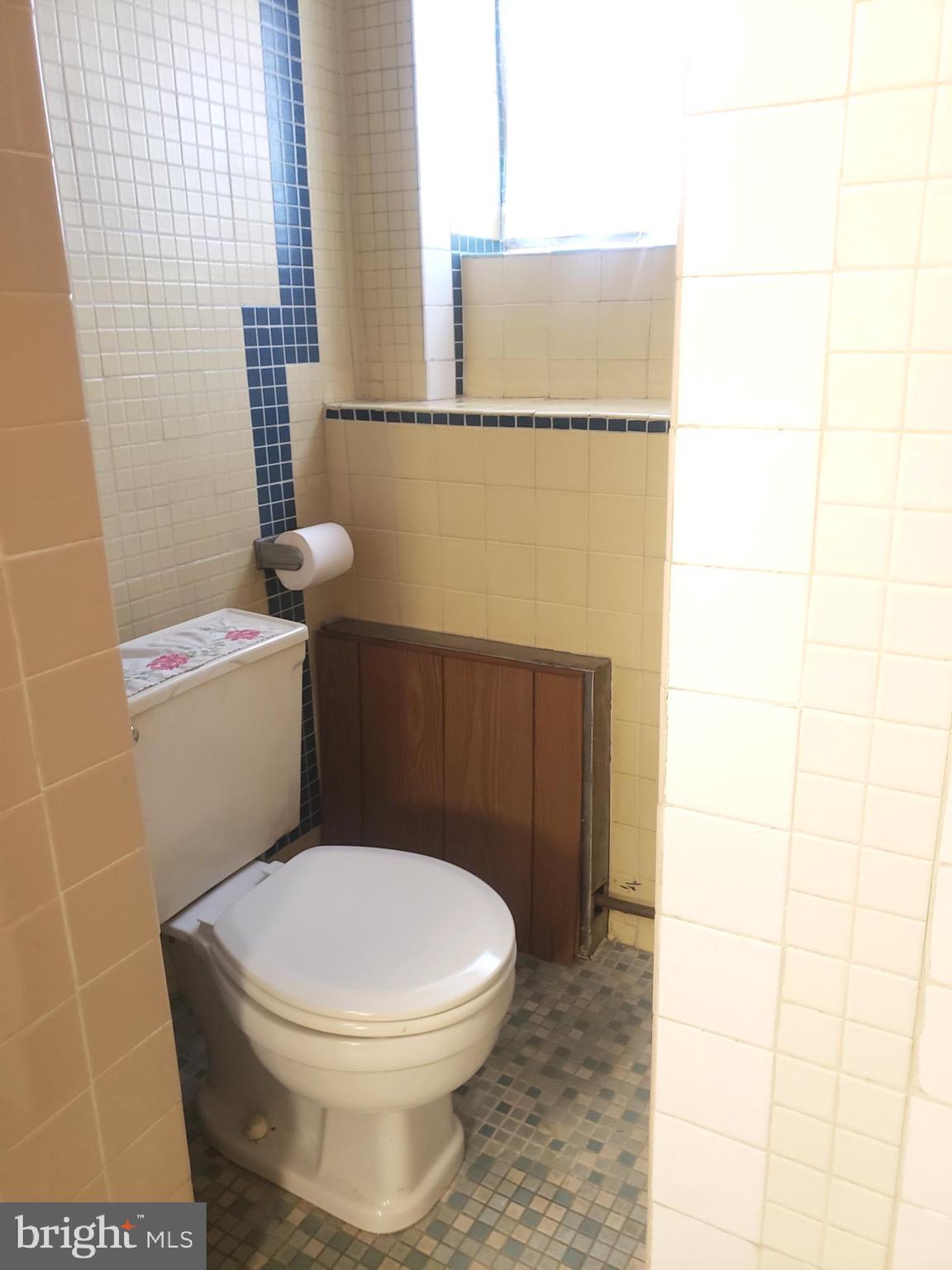 2436 West Ritner Street Philadelphia, PA 19145 - Photo 54 of 64 Basement - Full Bathroom w/ shower stall