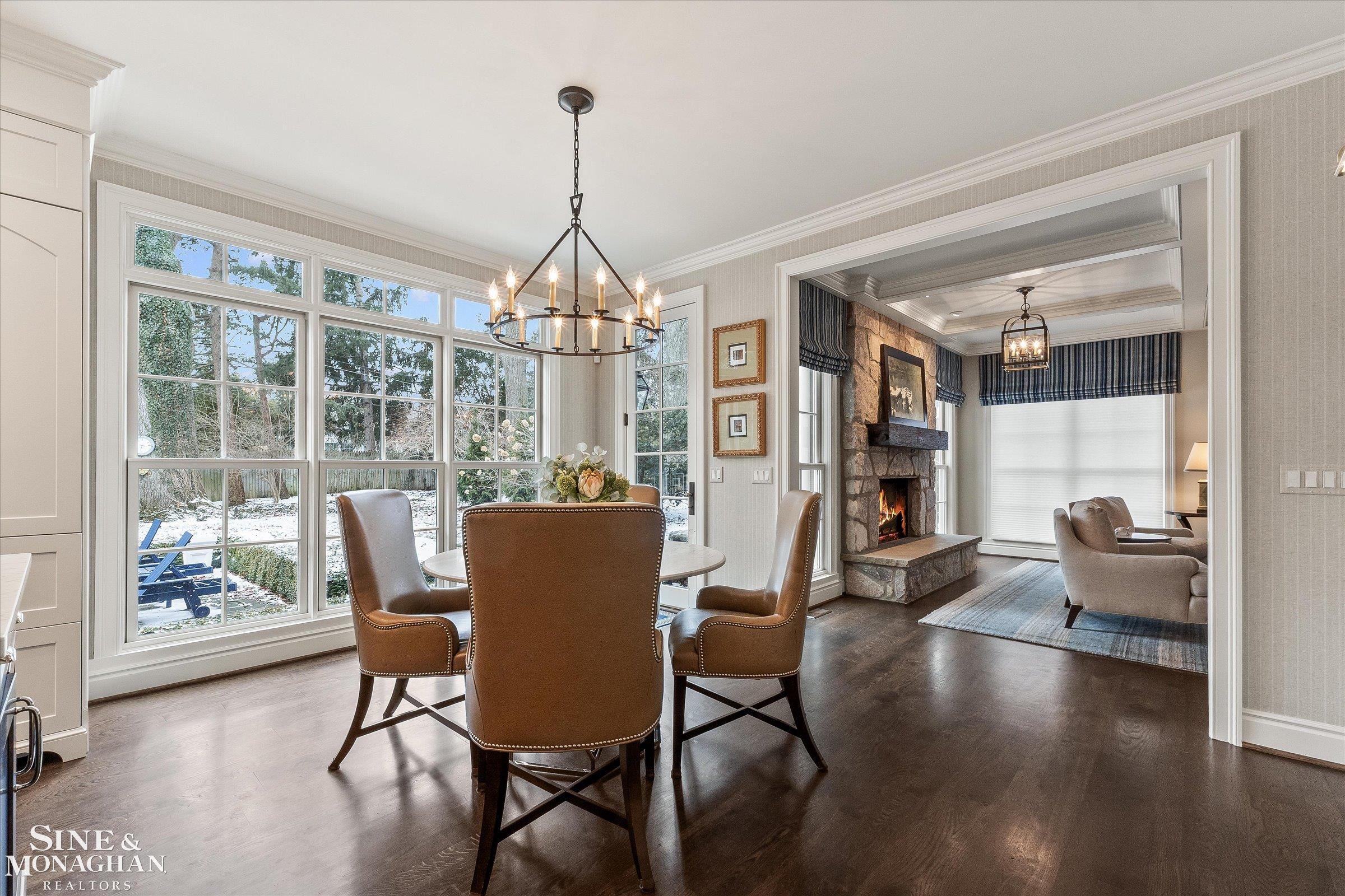 223 Cloverly Road Grosse Pointe, MI 48236 - Photo 12 of 64 50200265-f0af437f-53a9-4317-b8c3-847fbd860d04.JPG