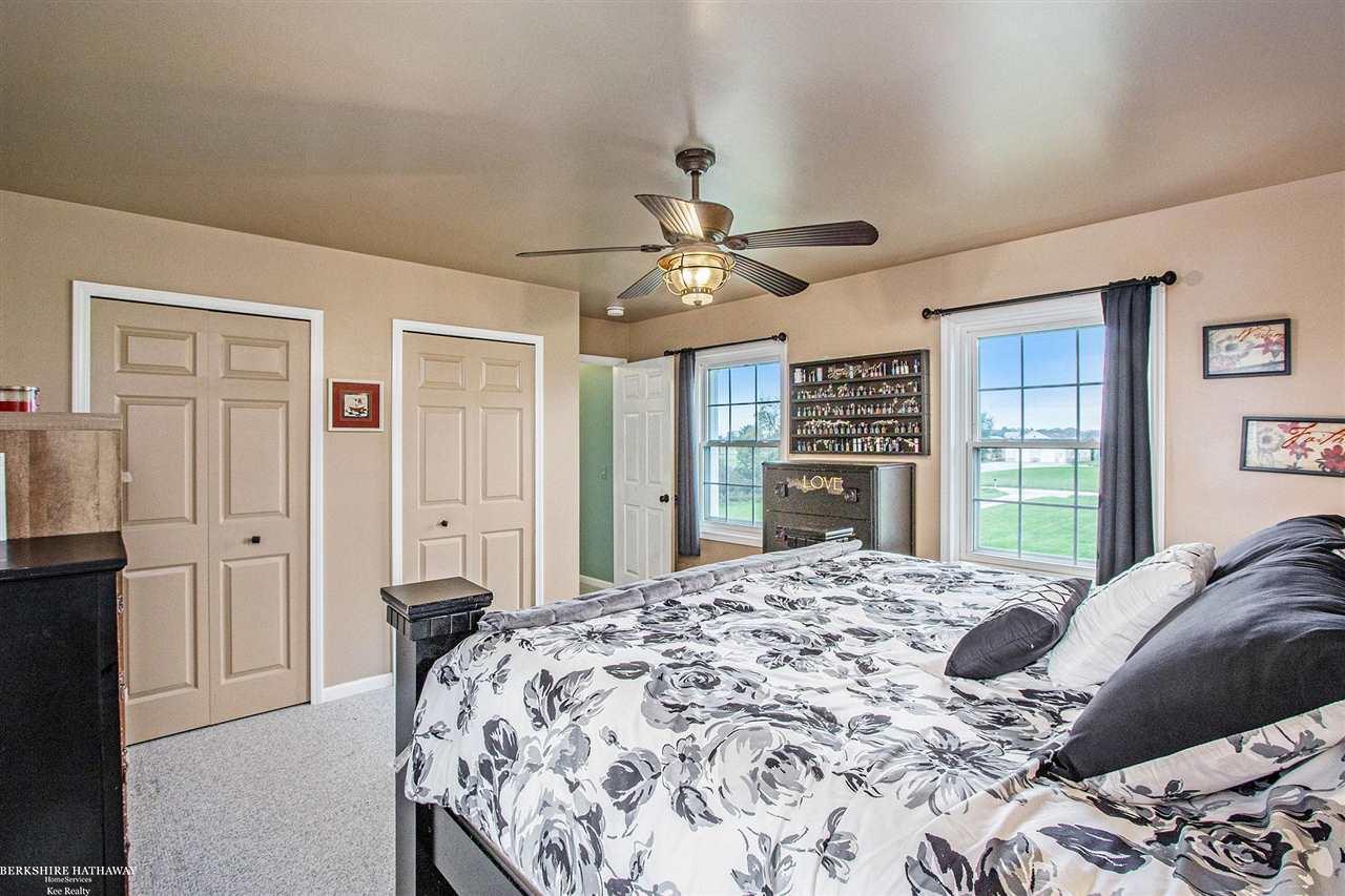 686 Miller Road Memphis, MI 48041 - Photo 8 of 24 Walk in closet, spacious bathroom en-suite