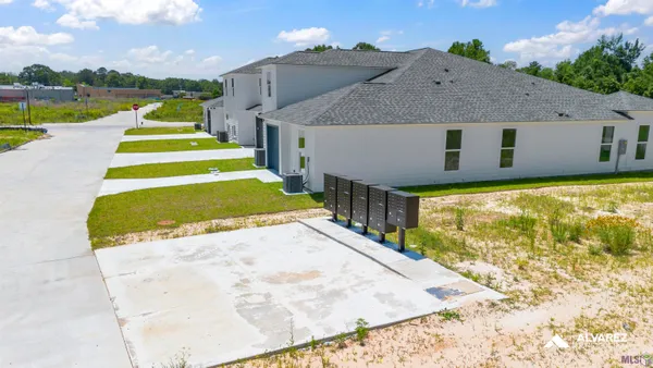 $239,990 | 4908 Bob Odom Drive, Unit B2, Zachary, LA 70791