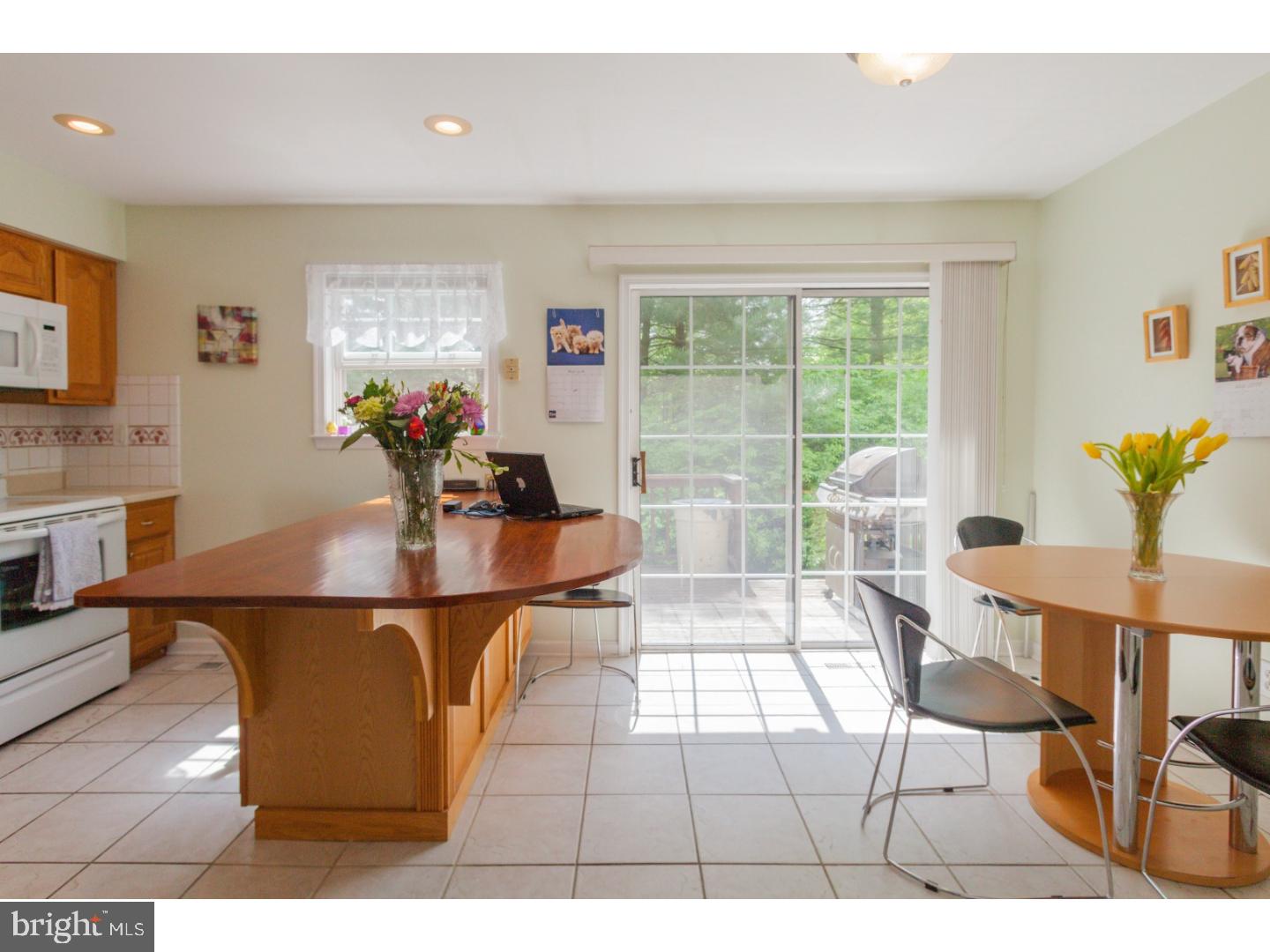 68 Charing Cross Road, Unit 35 Doylestown, PA 18901 - Photo 11 of 23 Breakfast Room