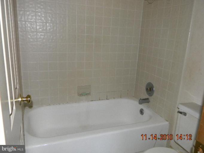 1943 Fairfax Road Annapolis, MD 21401 - Photo 23 of 27 Master Bath #2