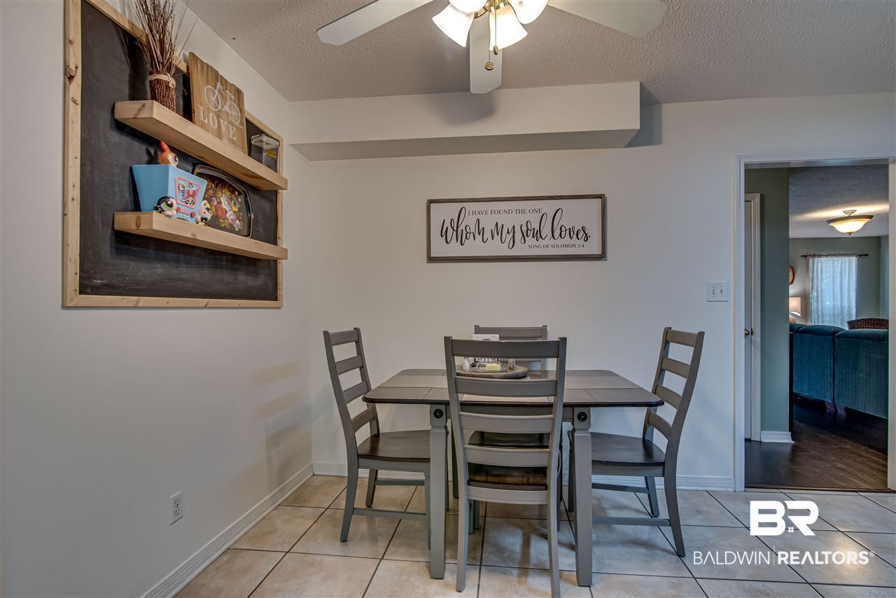 205 Avon Circle East Daphne, AL 36526 - Photo 11 of 31