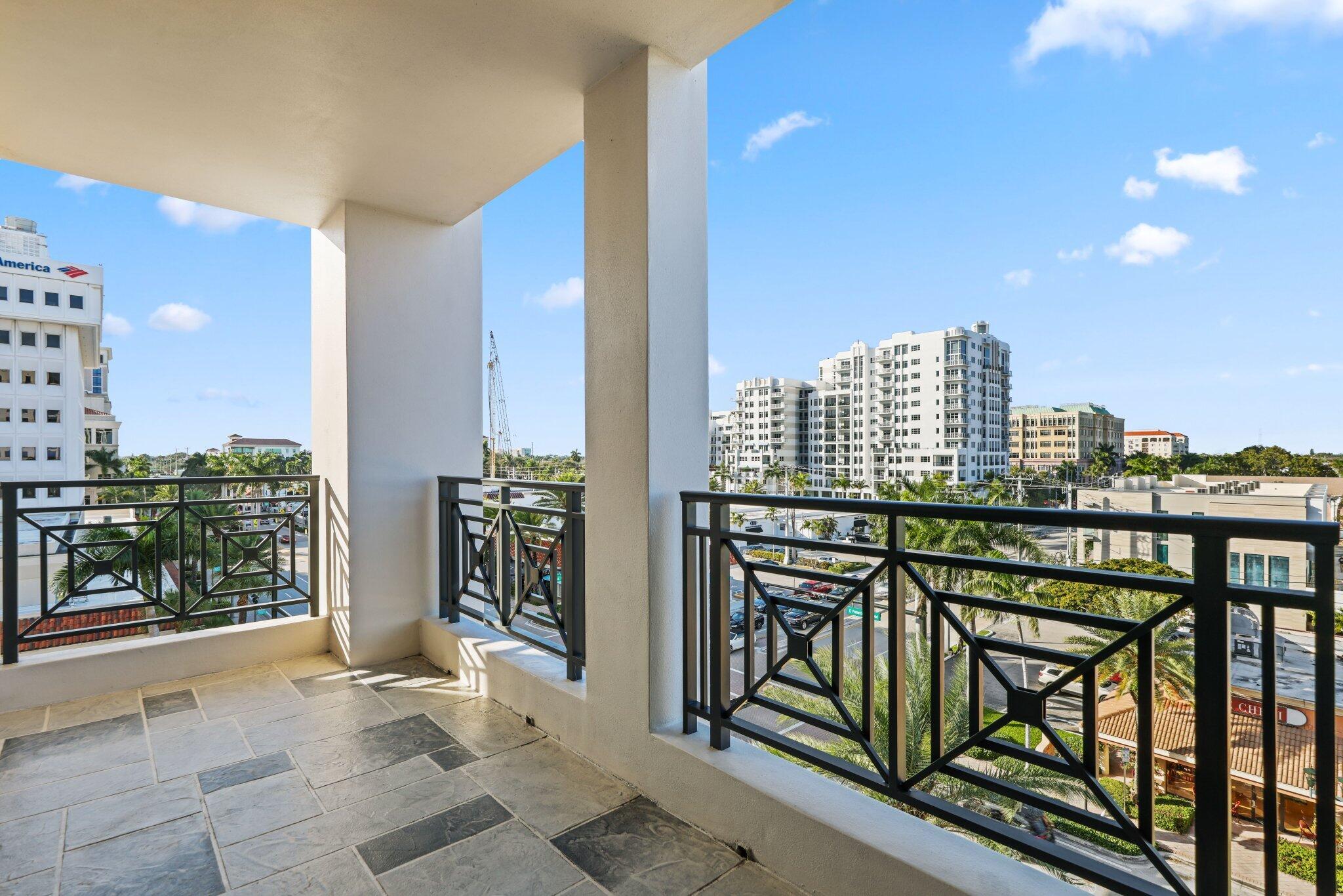 200 East Palmetto Park Road, Unit 505 Boca Raton, FL 33432 - Photo 20 of 71 a view of a balcony with city view