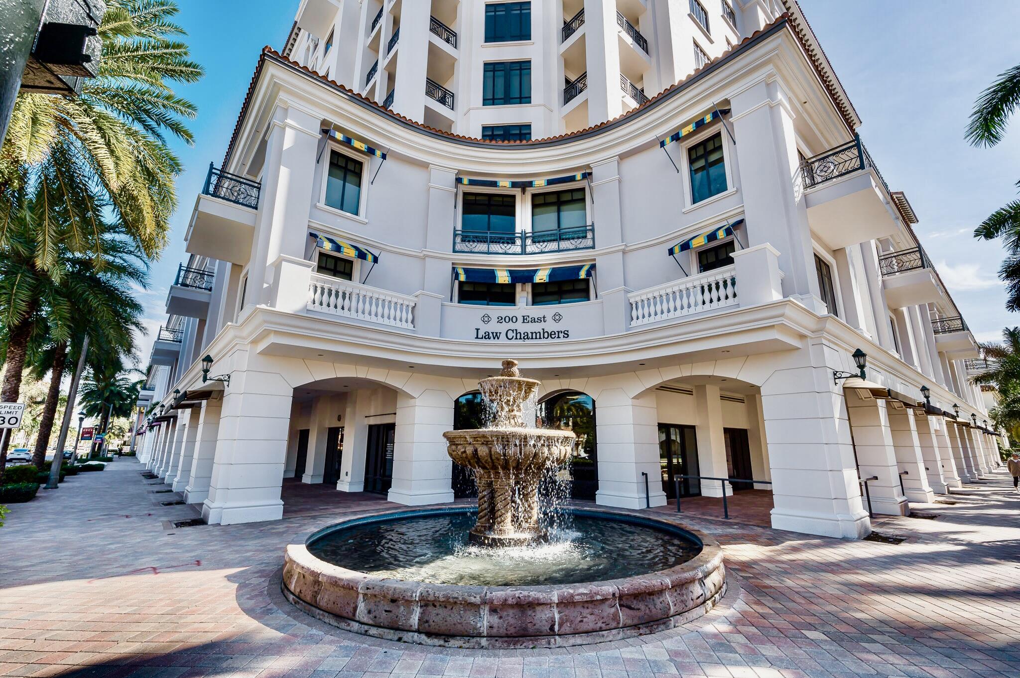 200 East Palmetto Park Road, Unit 505 Boca Raton, FL 33432 - Photo 68 of 71 a view of a building with a fountain