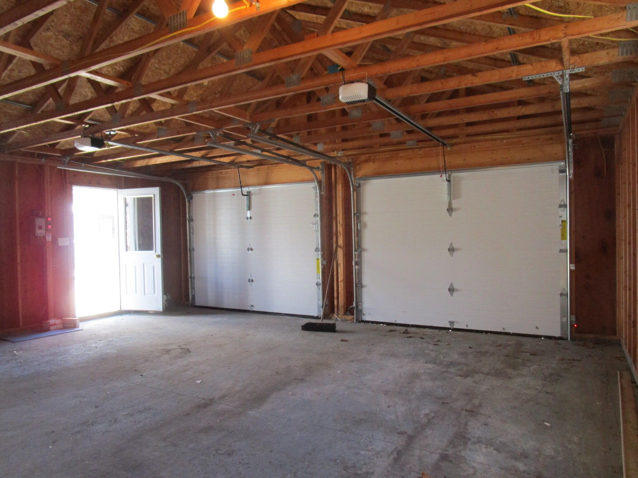 111 Pottle Road Oxford, ME 04270 - Photo 28 of 32 Garage1