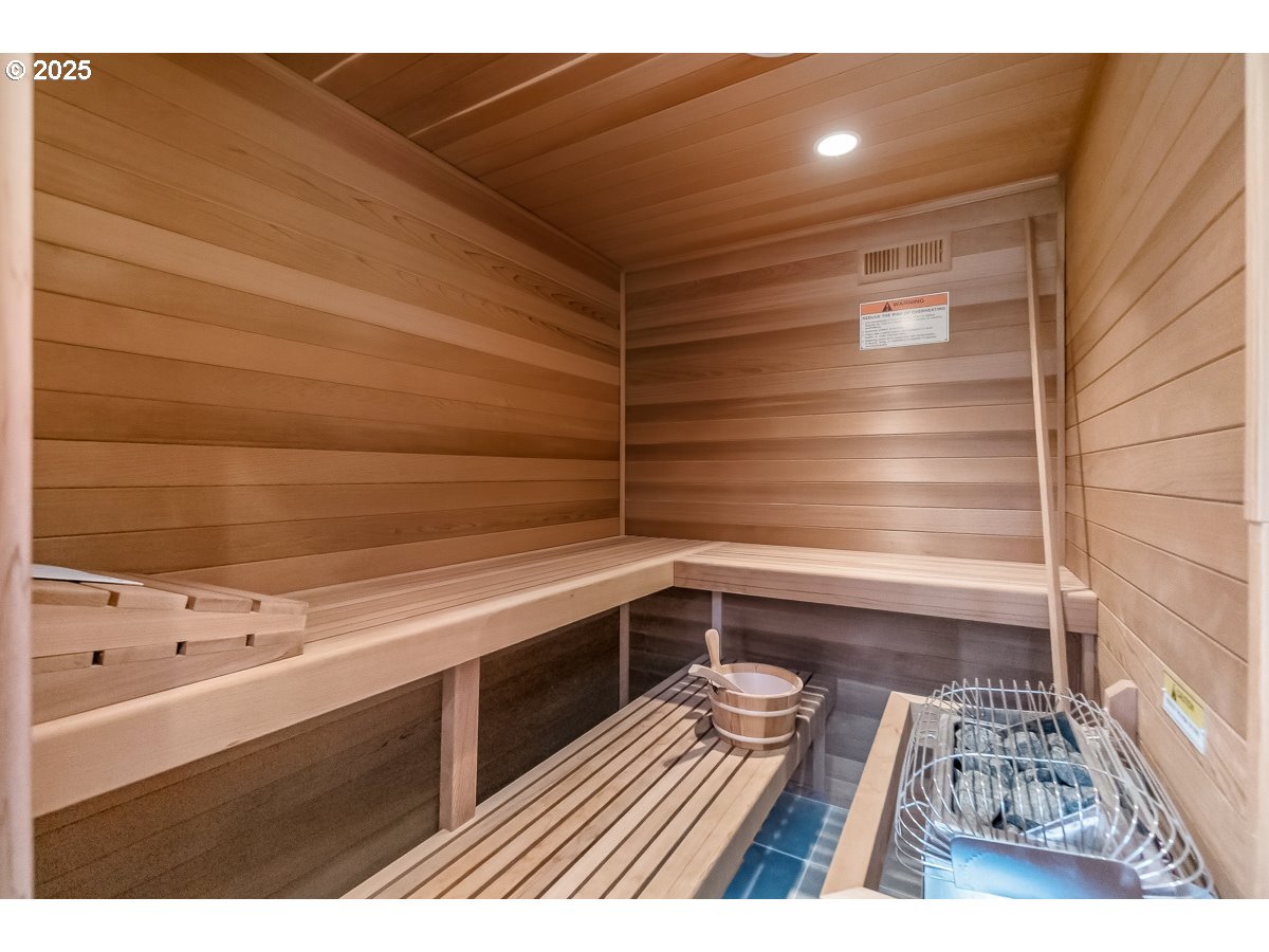 32047 Northeast Corral Creek Road Newberg, OR 97132 - Photo 19 of 40 a view of storage and utility