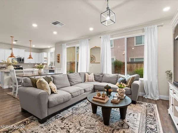 $595,000 | 2265 Symphony Way, Reno, NV 89521