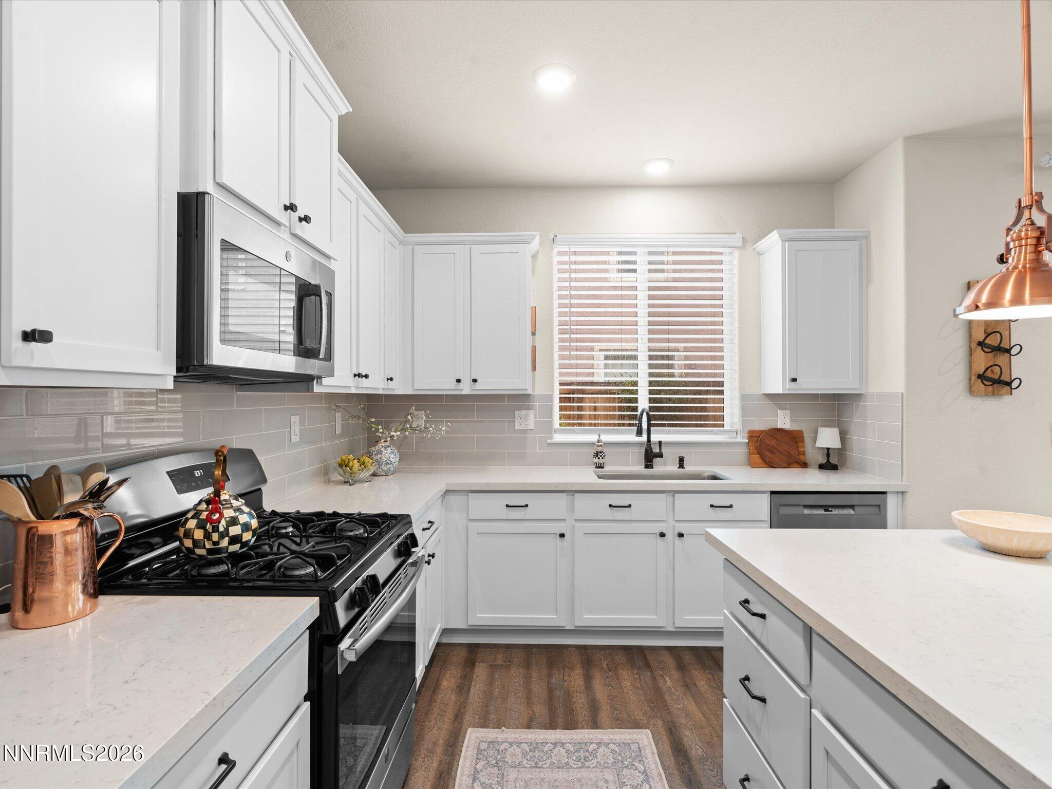 2265 Symphony Way Reno, NV 89521 - Photo 7 of 25 17-2265 Symphony Way-116