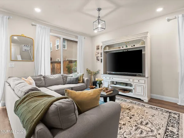 $595,000 | 2265 Symphony Way, Reno, NV 89521