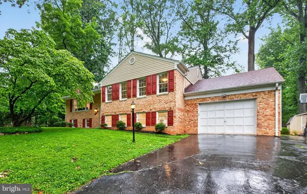 $925,000 | 2270 Glenmore Terrace, Rockville, MD 20850